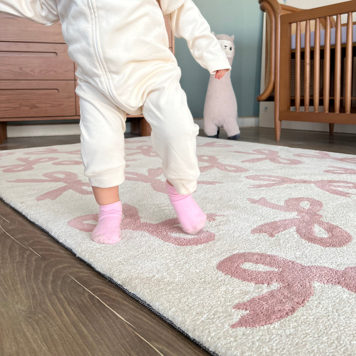Bows Kids Carpet